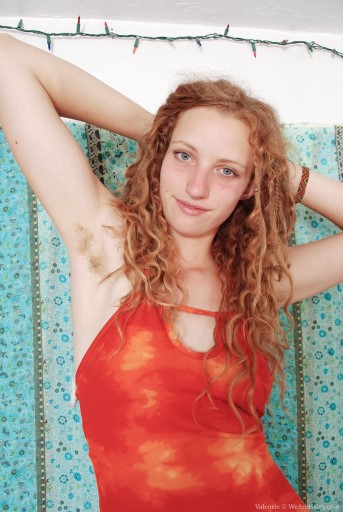 WeareHairy Nude Hairy Woman