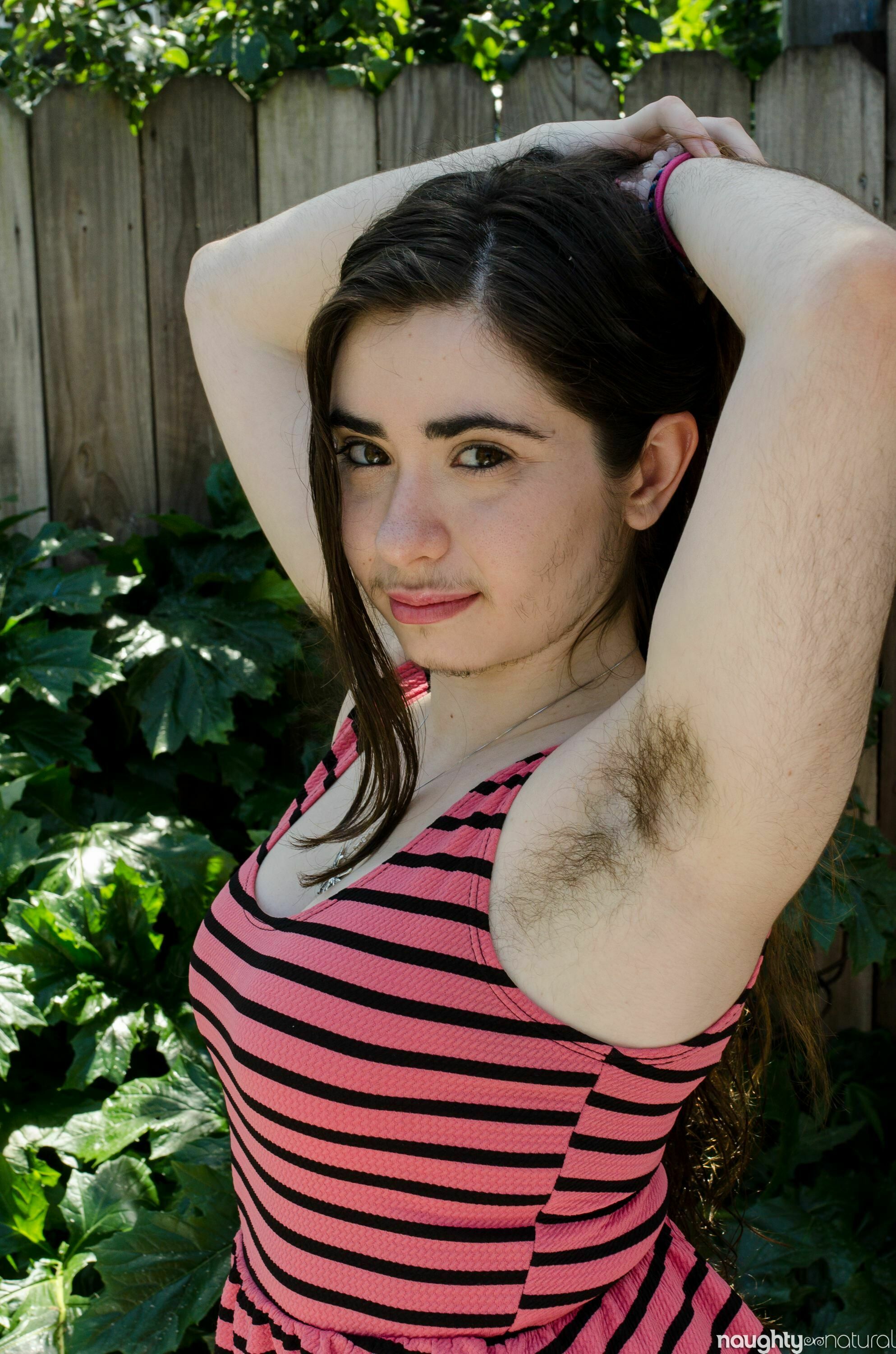 naughtynatural kisa fae - extremely hairy girls